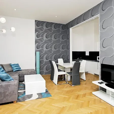 Daire Taurus 14 Prag